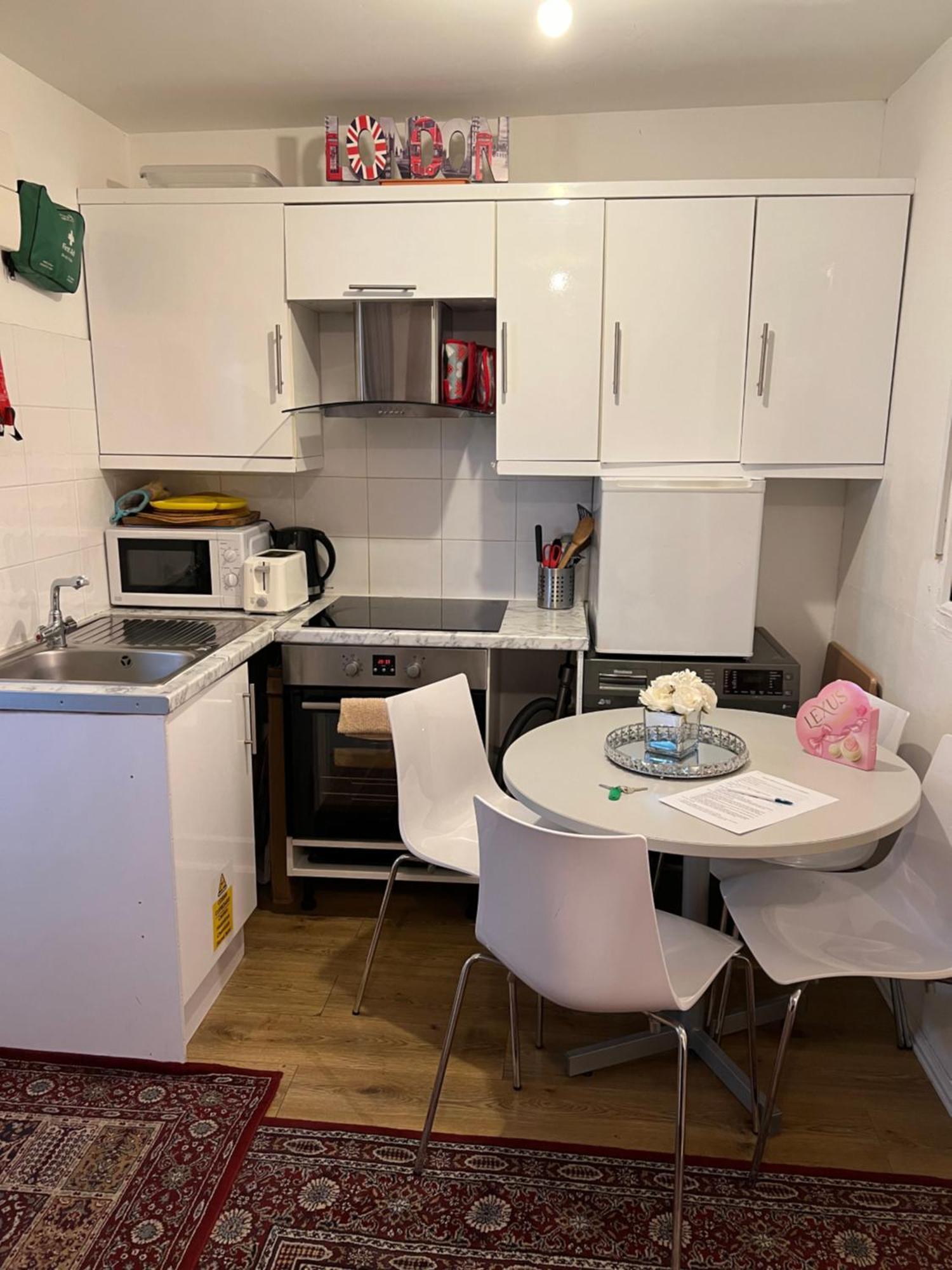 Brenda'S Apart Hotel London -Elephant & Castle エクステリア 写真